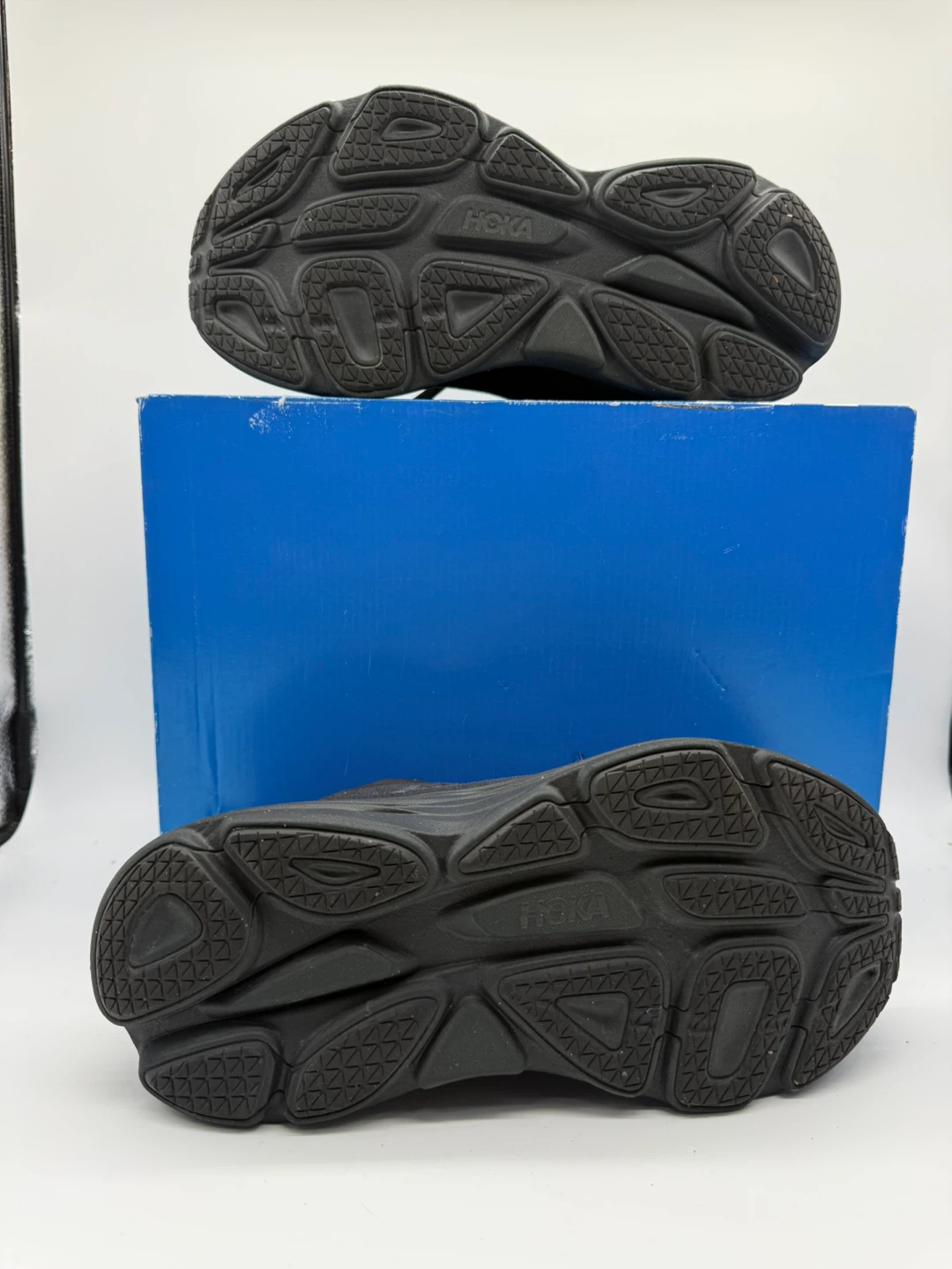 Hoka Bondi 8 2E Wide Triple Black Men’s Running Shoes Sz US 8,5 - photo 3