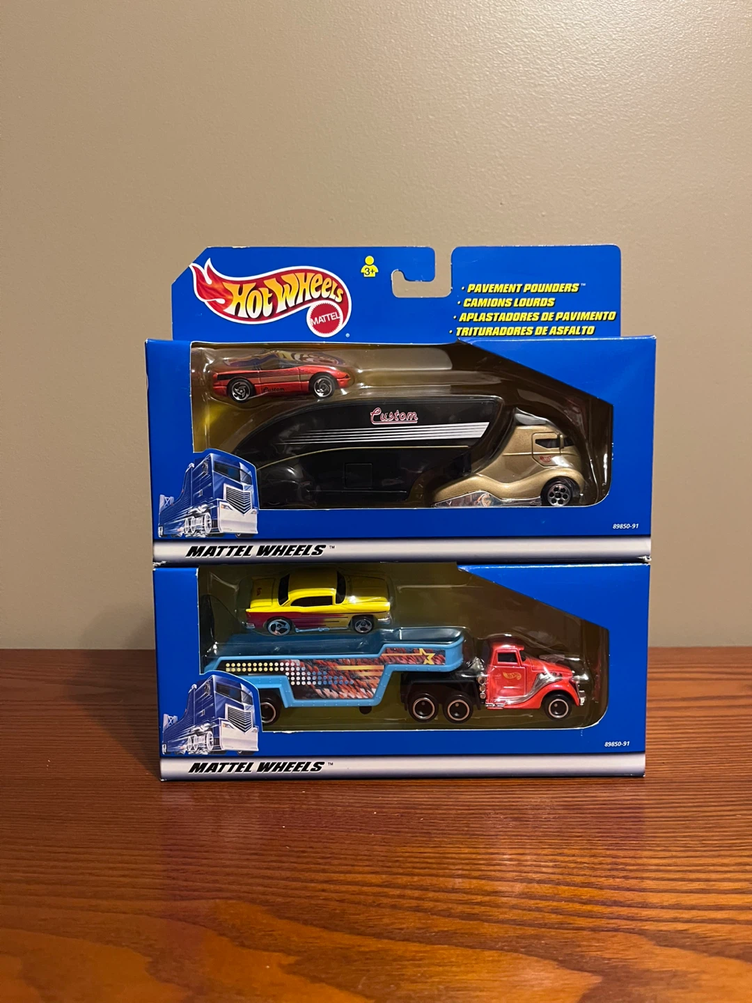 VINTAGE (1999) HOT WHEELS PAVEMENT POUNDERS