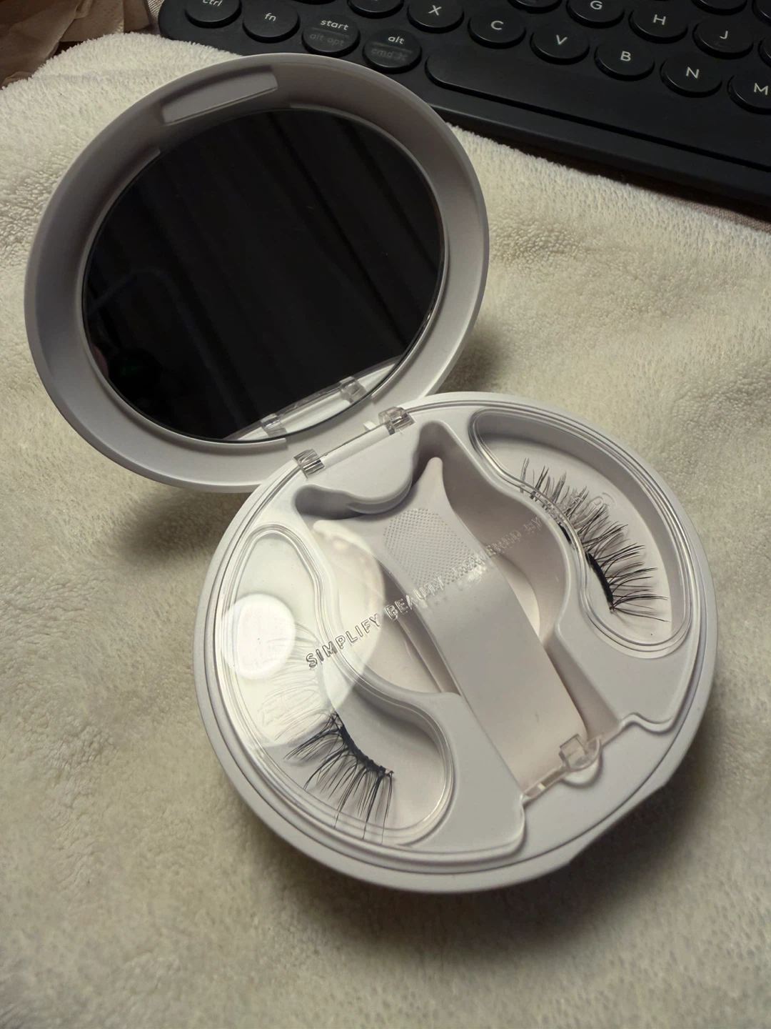 Moving sales: Magnetic Eyelashes Kit - photo 5