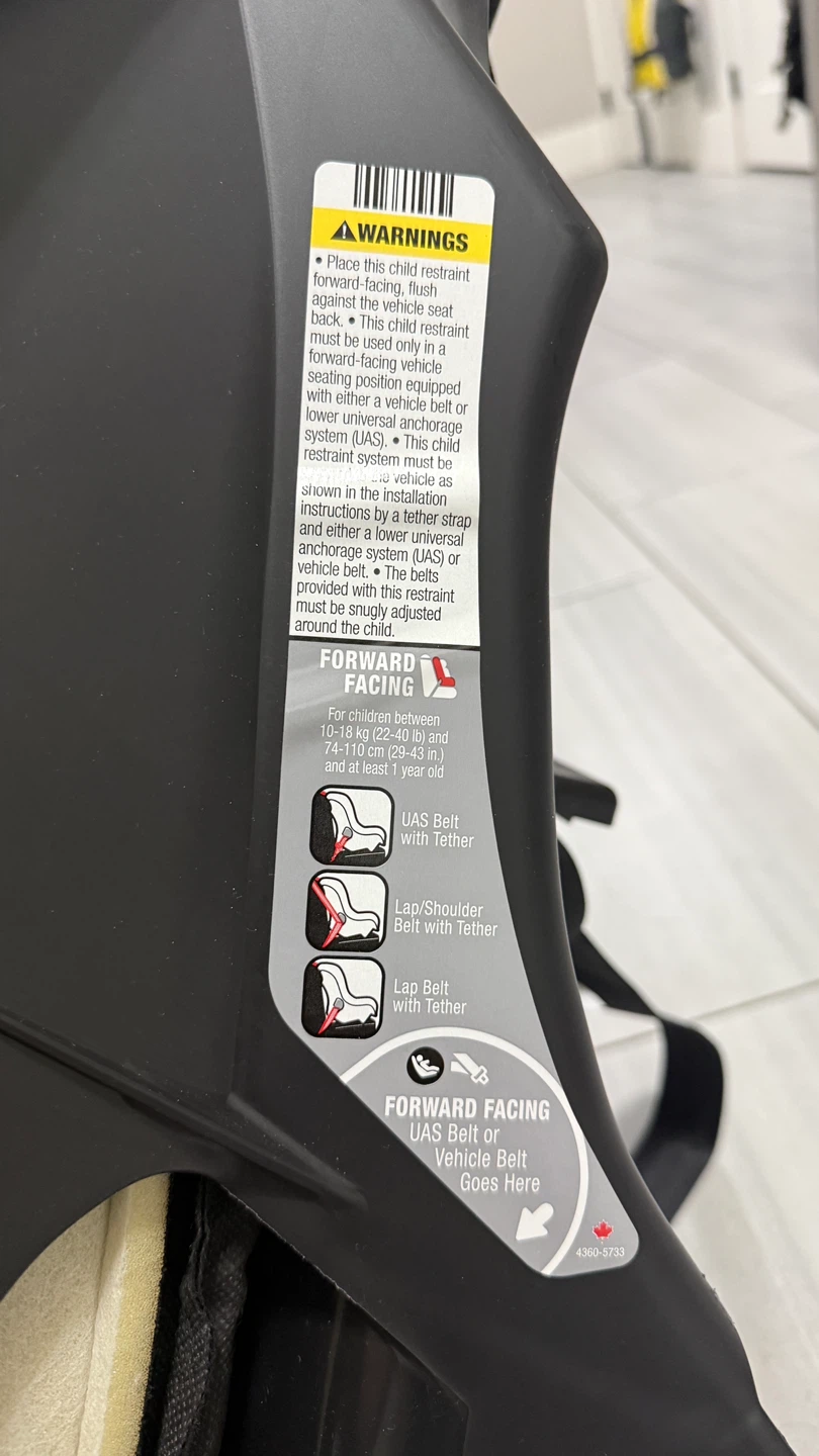 COSCO Scenera Next Car Seat - Clean Condition (Used for Guest) - photo 4