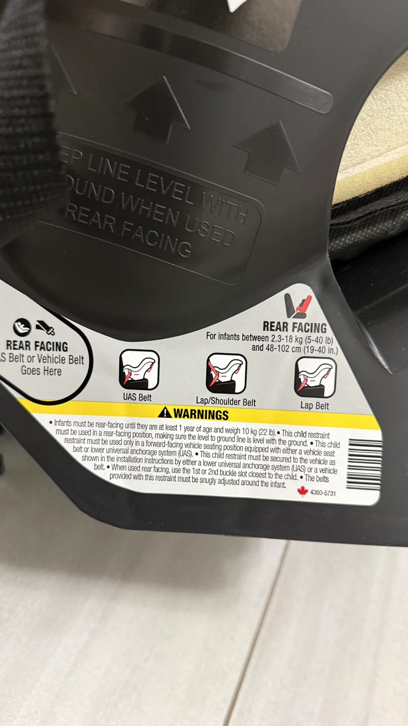 COSCO Scenera Next Car Seat - Clean Condition (Used for Guest) - photo 5