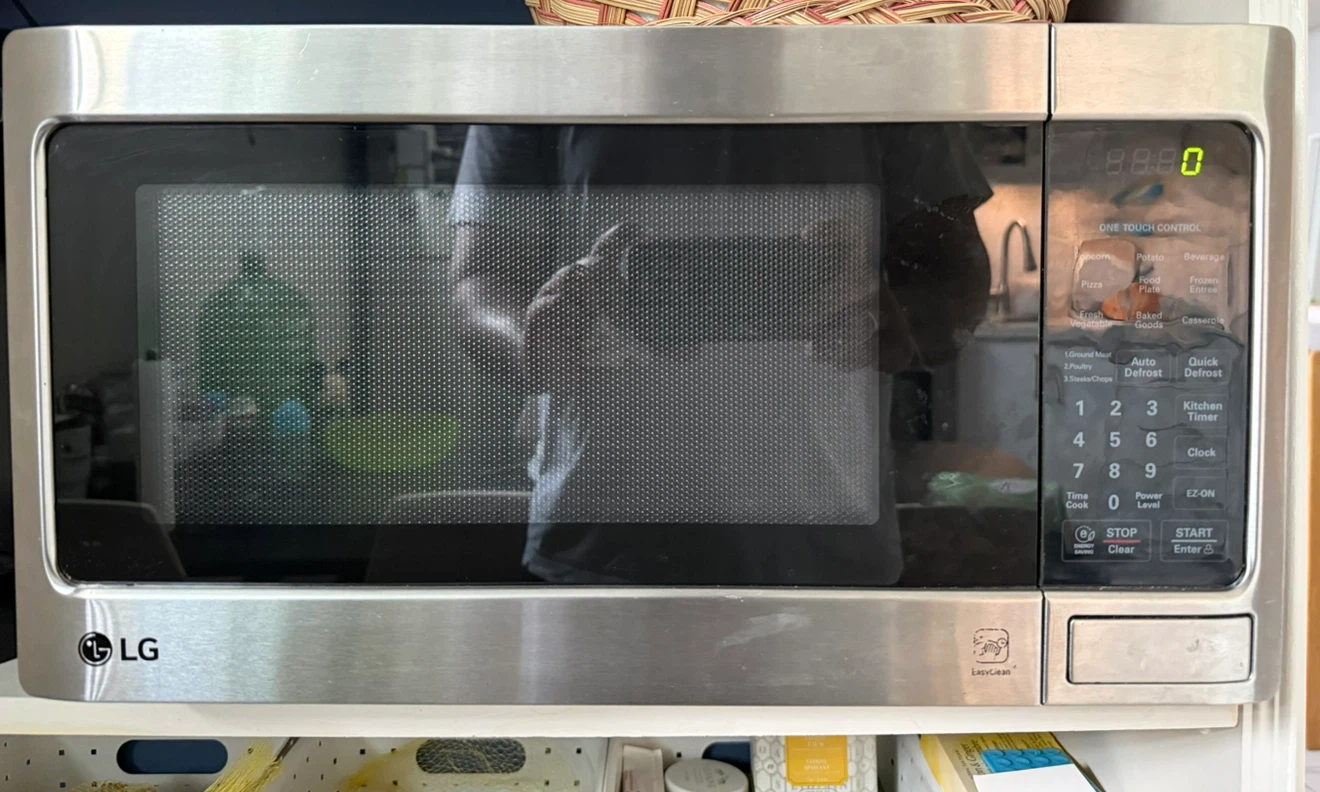 LG Stainless Steel Microwave Oven