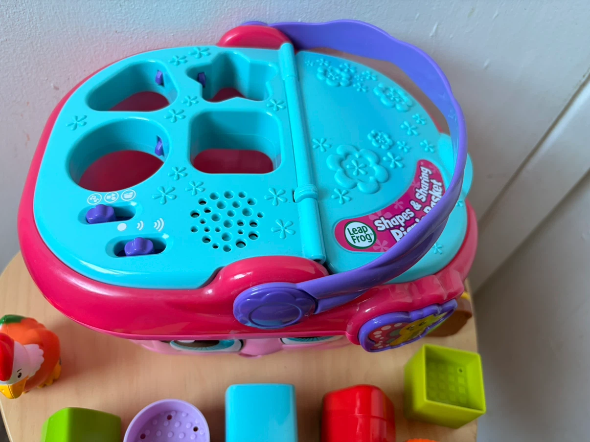 Leap frog shapes and singing picnic basket - photo 4