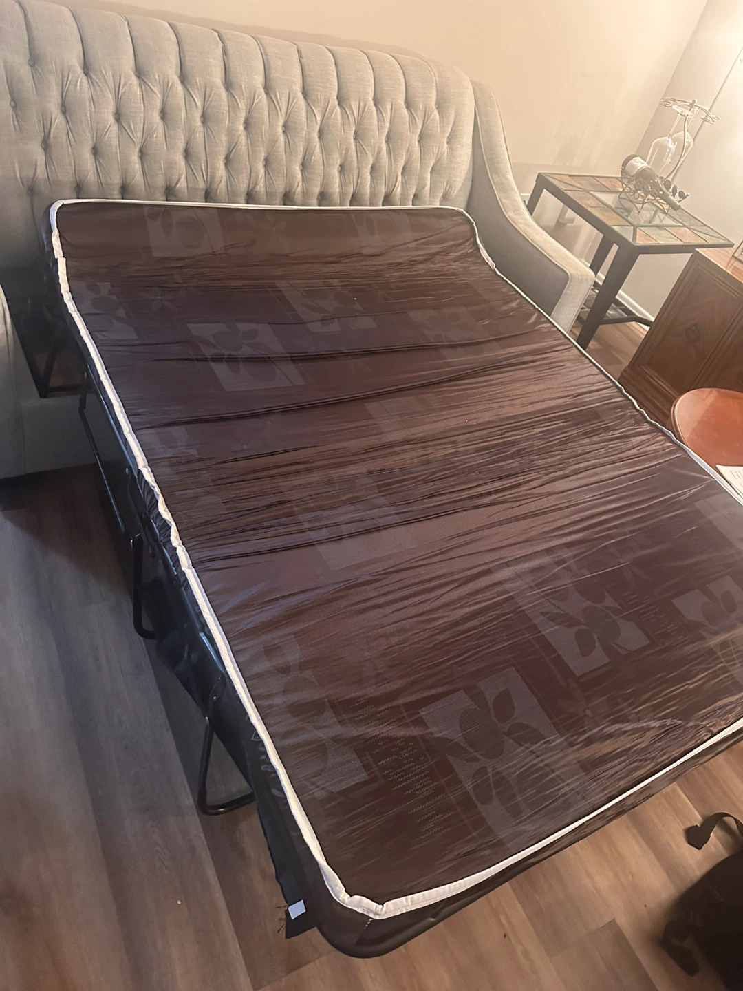 Pull out couch/ sofa - photo 2