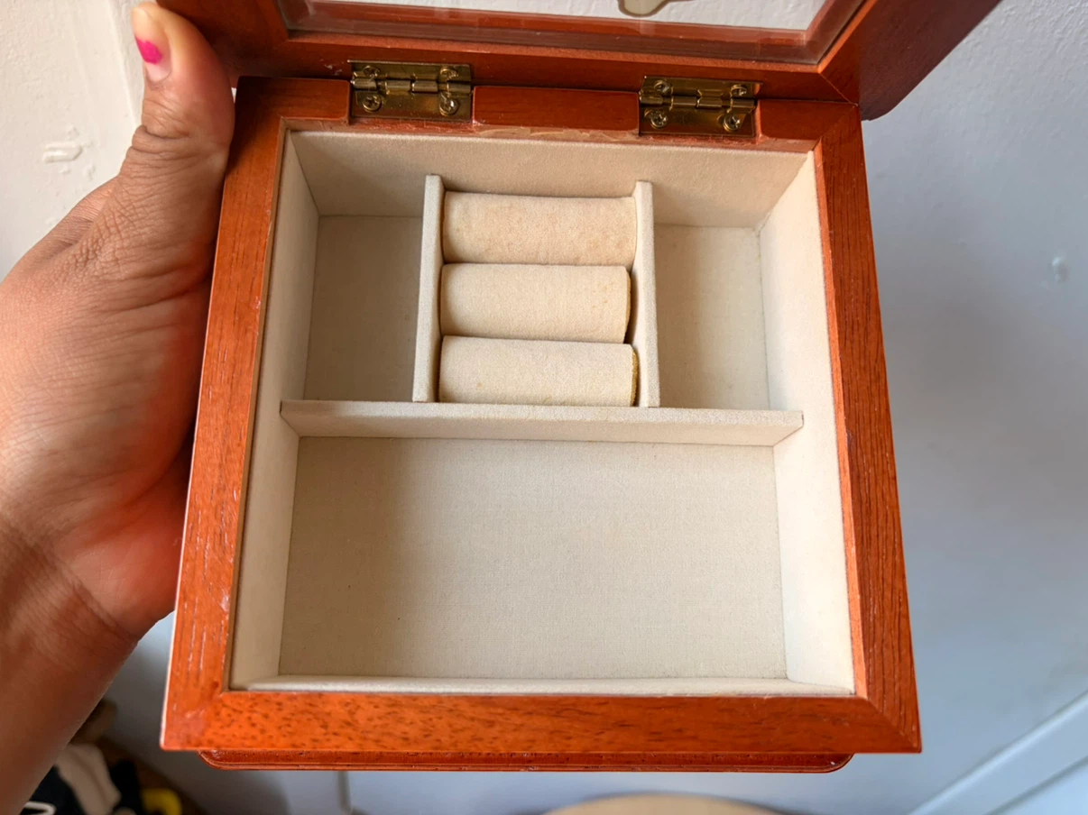 Jewelry box - photo 3