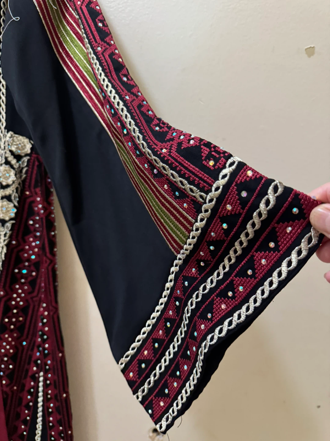 Embroidered Thobe with Beading size 3 - photo 2