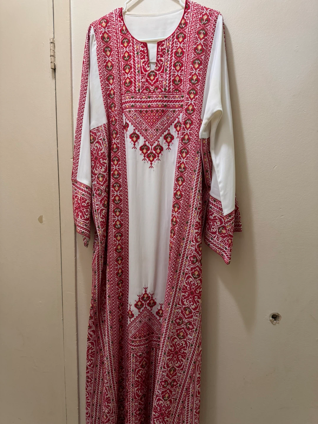 White Embroidered Kaftan Dress size 4