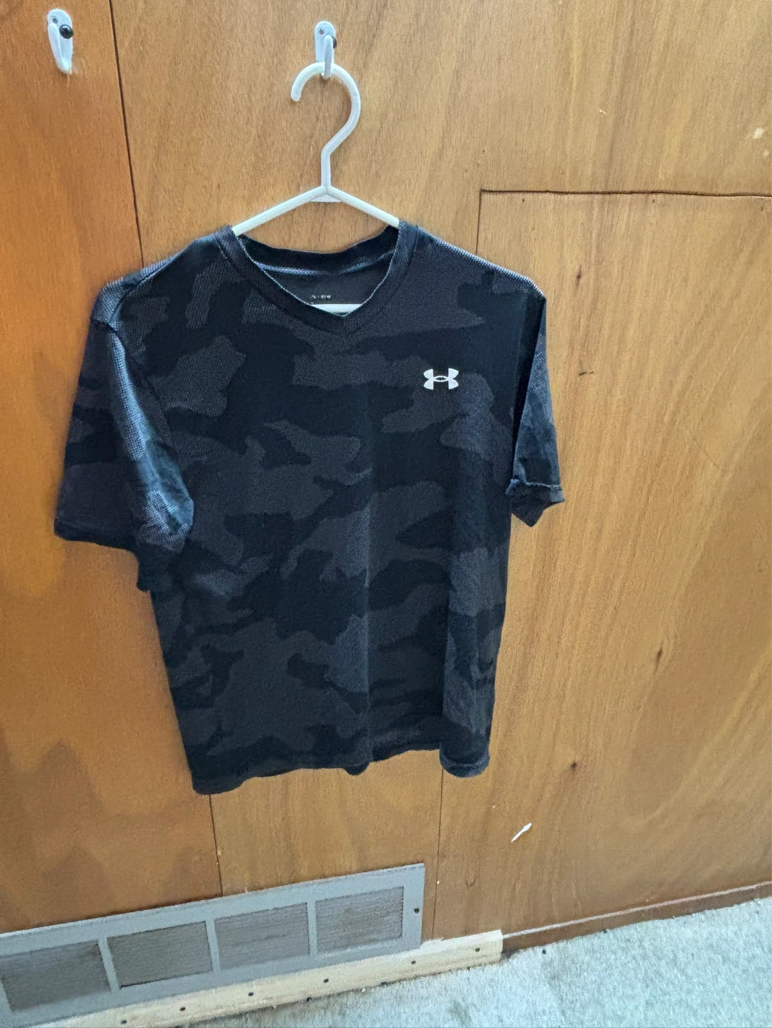 Under Armour Camo T-Shirt used - photo 3
