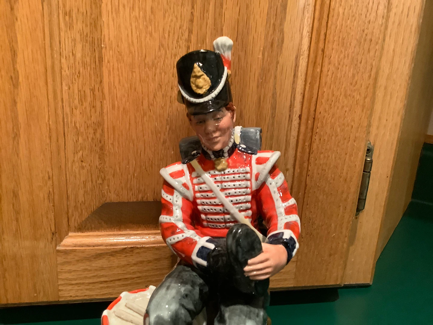 Vt Royal Doulton’s Porcelain Figurine “Drummer Boy” - photo 2