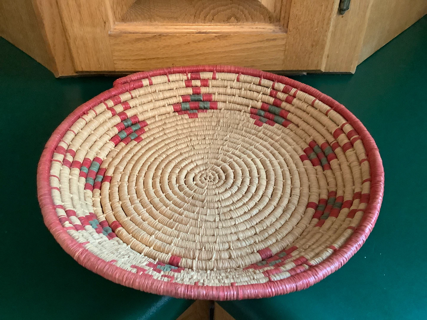 Vt Hand Crafted Woven Navajo Inspired Basket 🐞