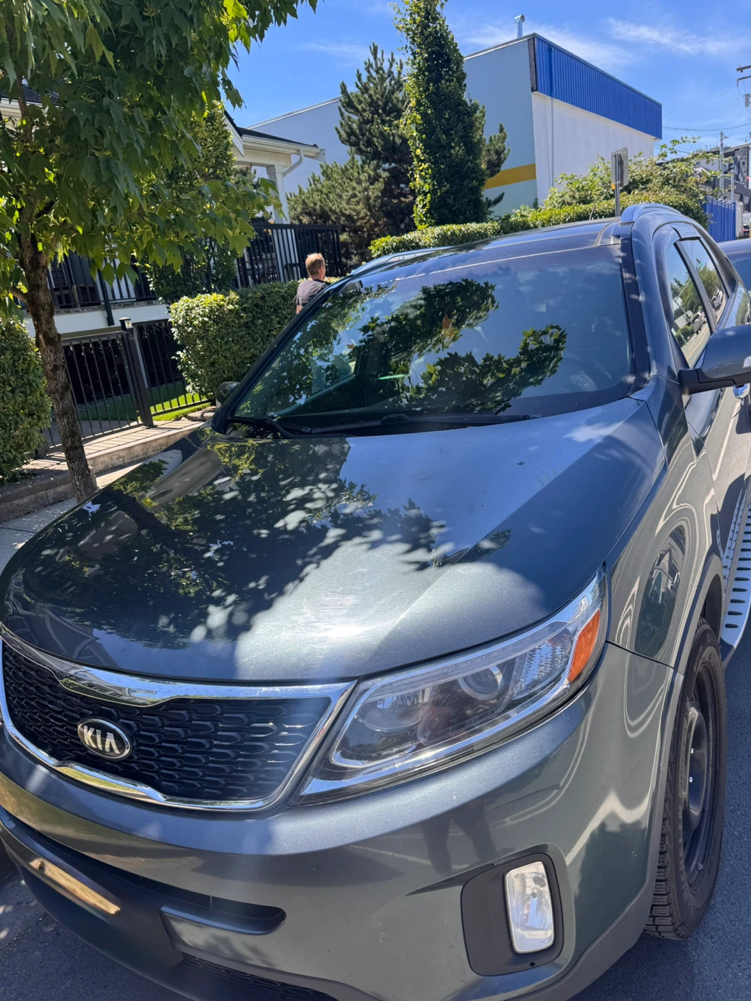 Car - photo 4