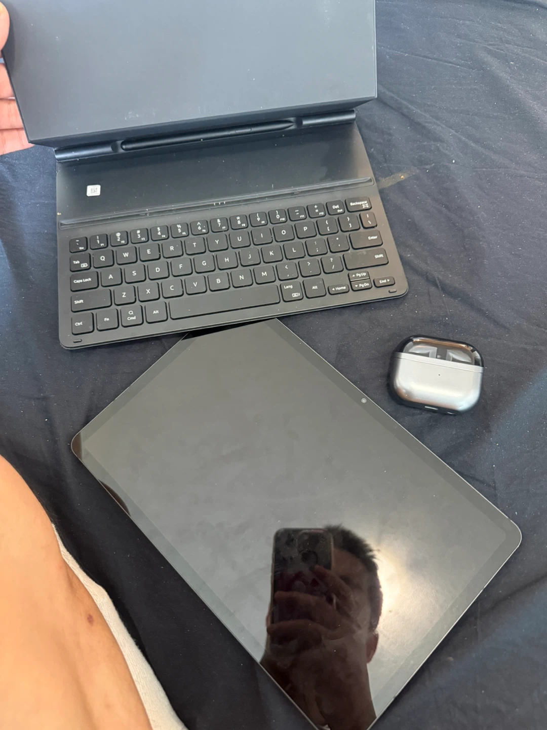 Samsung Galaxy Tab S8 Tablet with earphon - photo 2