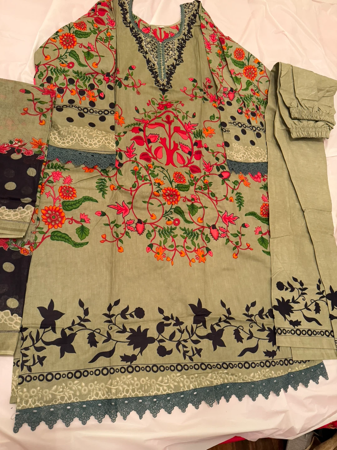 Women's 3-Piece Printed Kurti Set brand new large &XL - photo 4