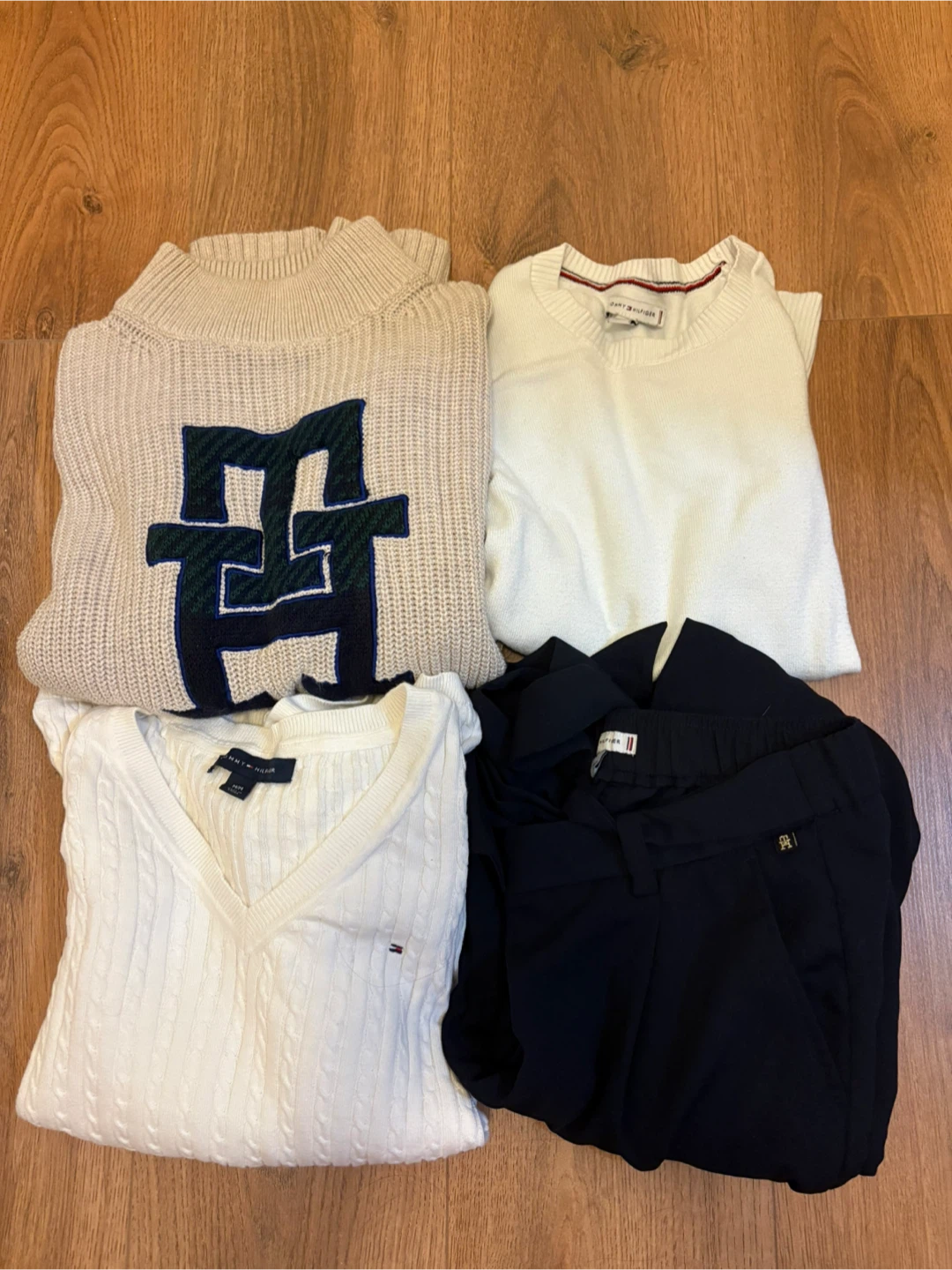 Take all for $45! Tommy Hilfiger Bundle - Size M