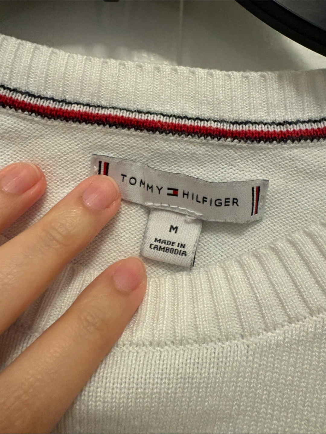 Take all for $45! Tommy Hilfiger Bundle - Size M - photo 5