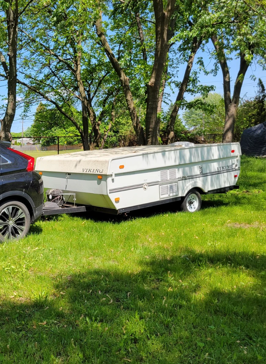 2004 Viking Pop-Up Camper - photo 2