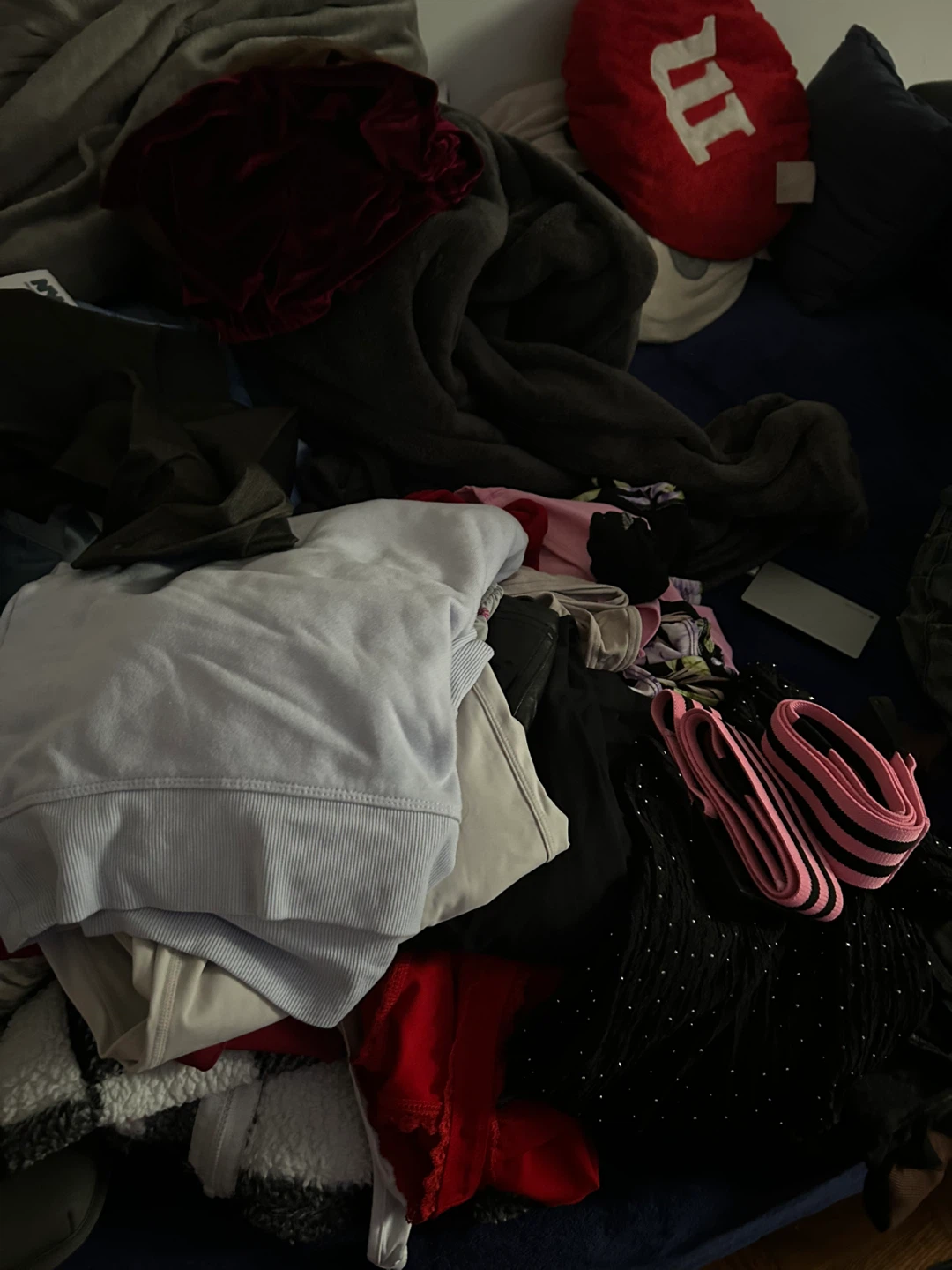 Bundle of Women's Clothing