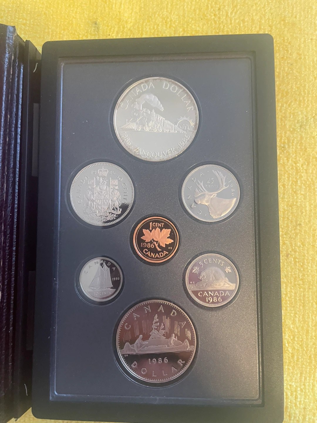 1986 Canada Coin Set - photo 2