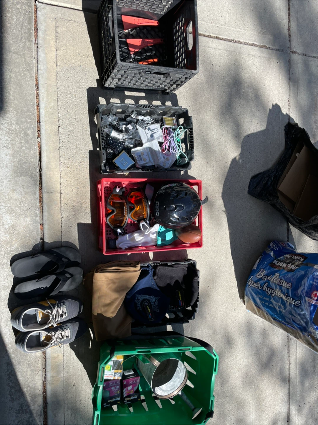 Various household items
