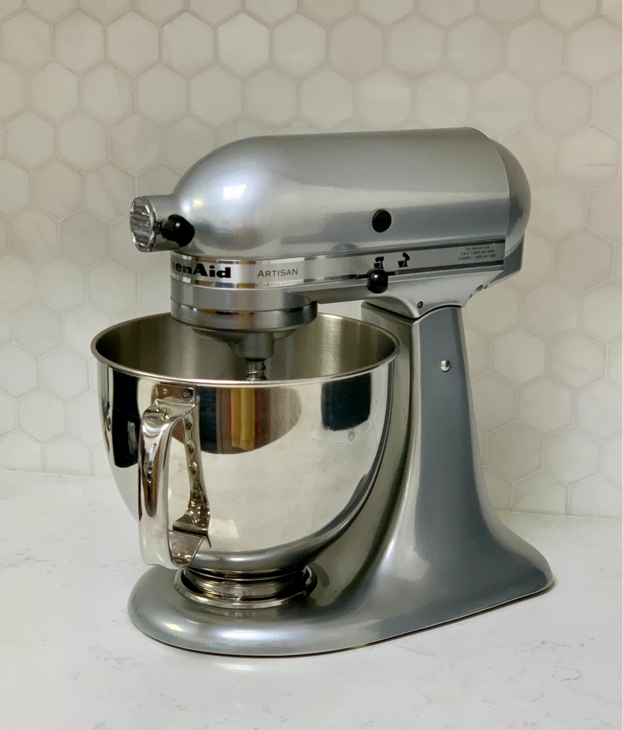 KitchenAid Artisan 5-Quart 325 watt Mixer (Silver)