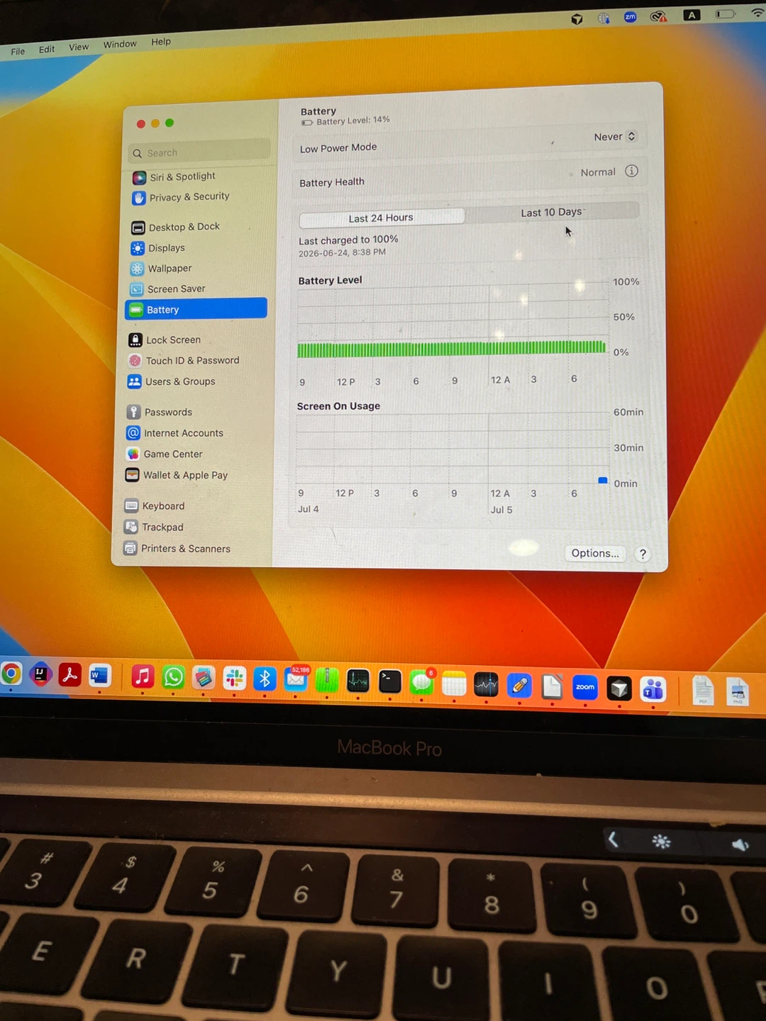 Apple MacBook Pro Laptop - photo 4