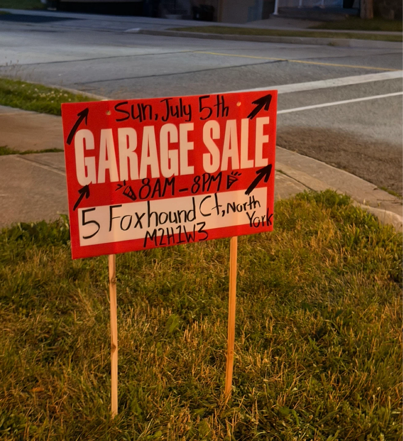GARAGE SALE 🎉