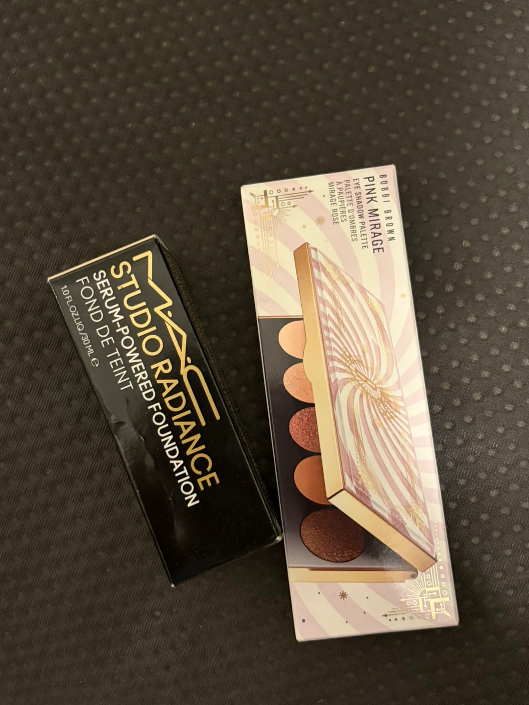 MAC Foundation & Bobbi Brown  Eyeshadow Palette