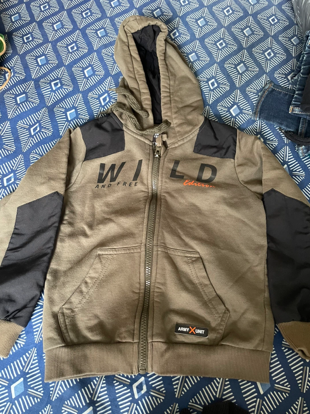 Boys Denim Jacket and Hoodies Bundle - photo 5