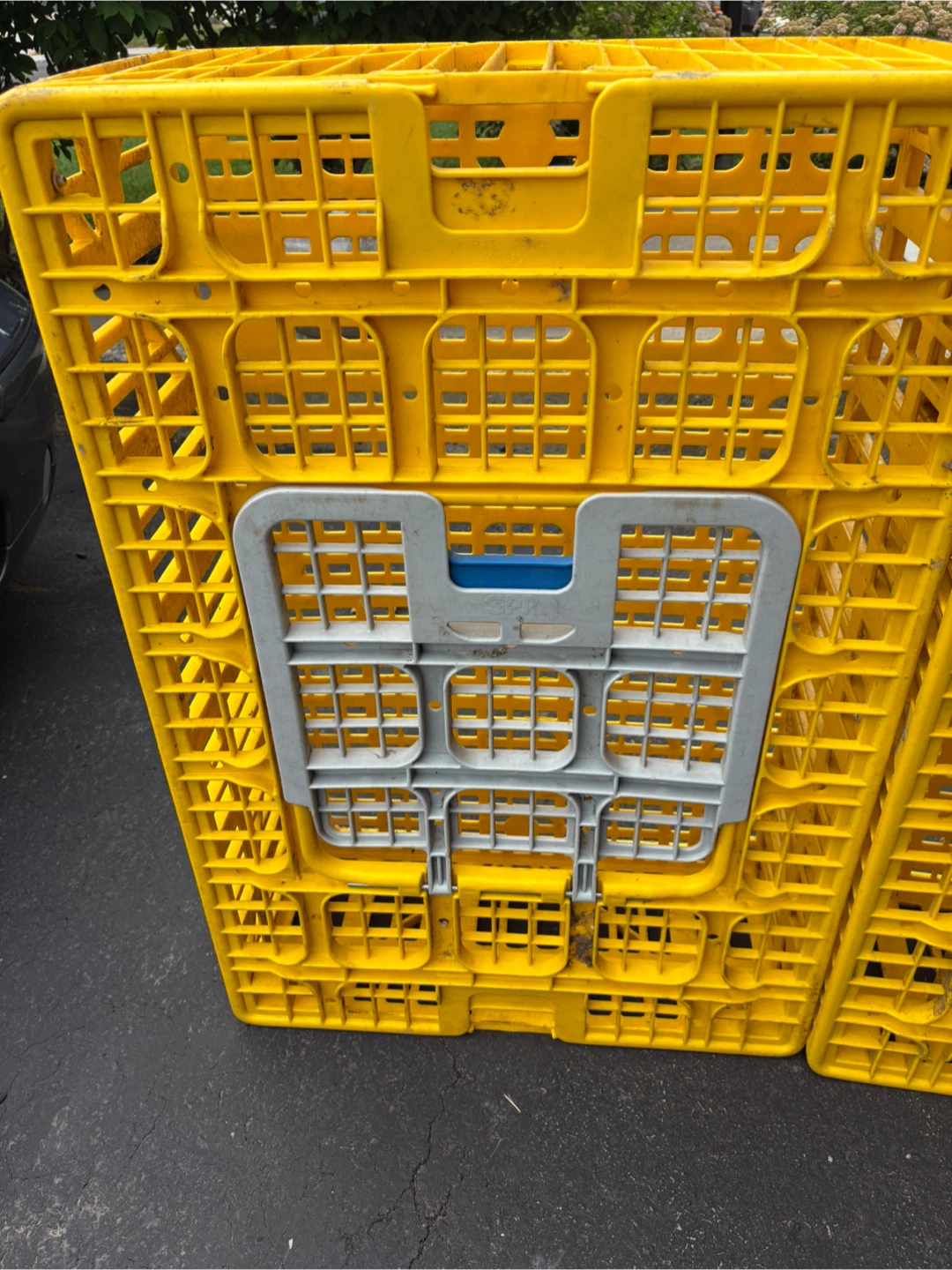 Heavy Duty Chicken Poultry Transport Crate (2 Available) - photo 2