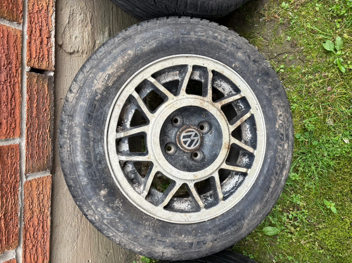 Set of 4 General Evertrek HP Tires on Alloy Rims - photo 3