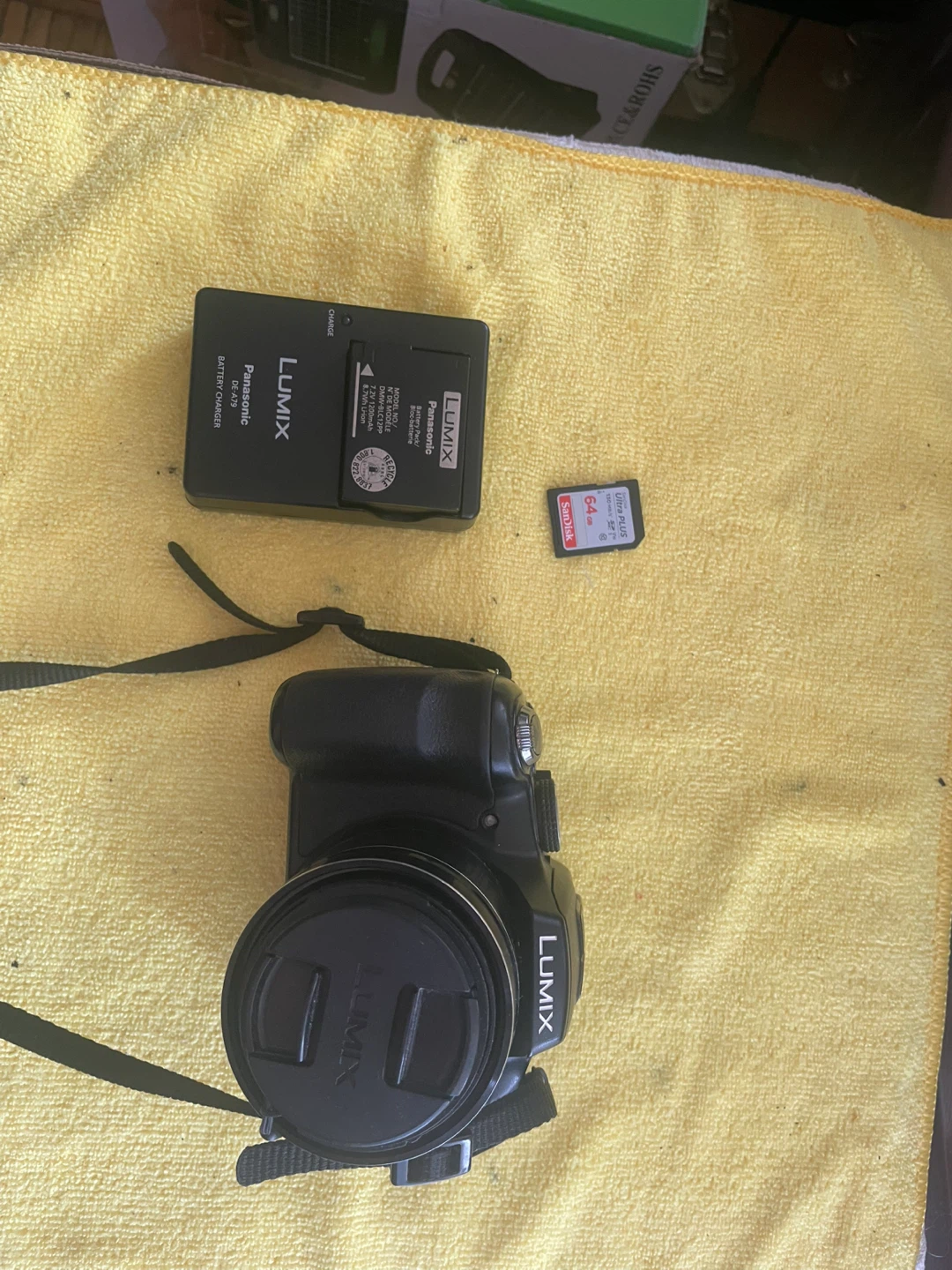 Panasonic Lumix FZ28 Digital Camera - photo 3