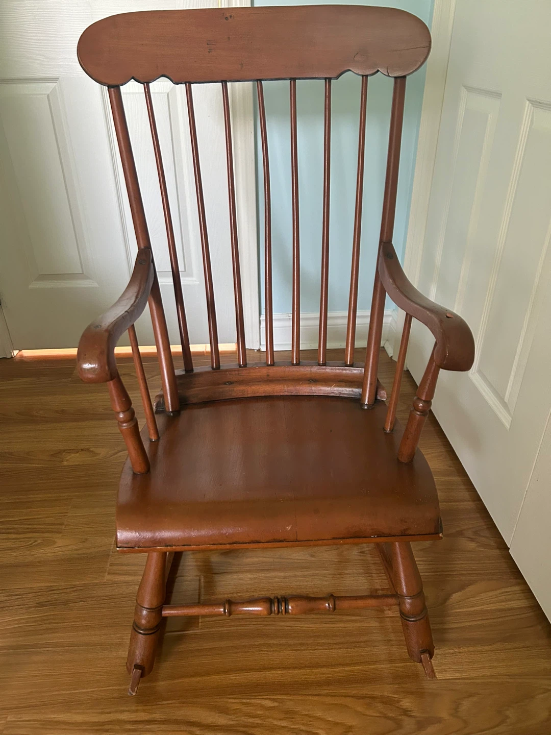 Wooden Rocking Chair