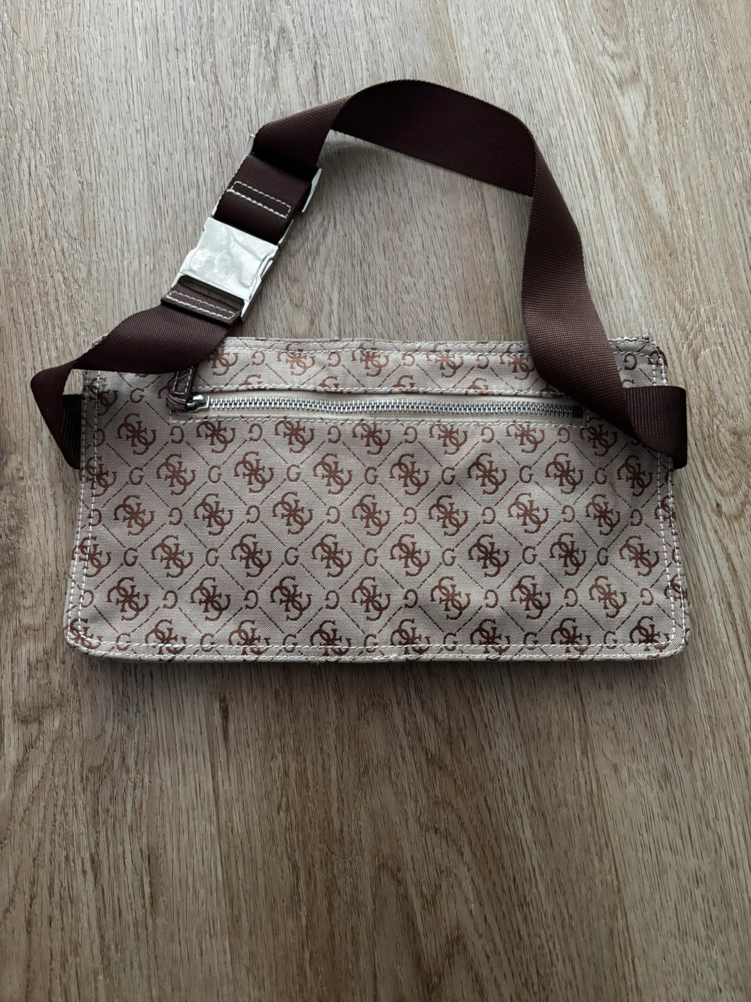 Guess Belt Bag - photo 2