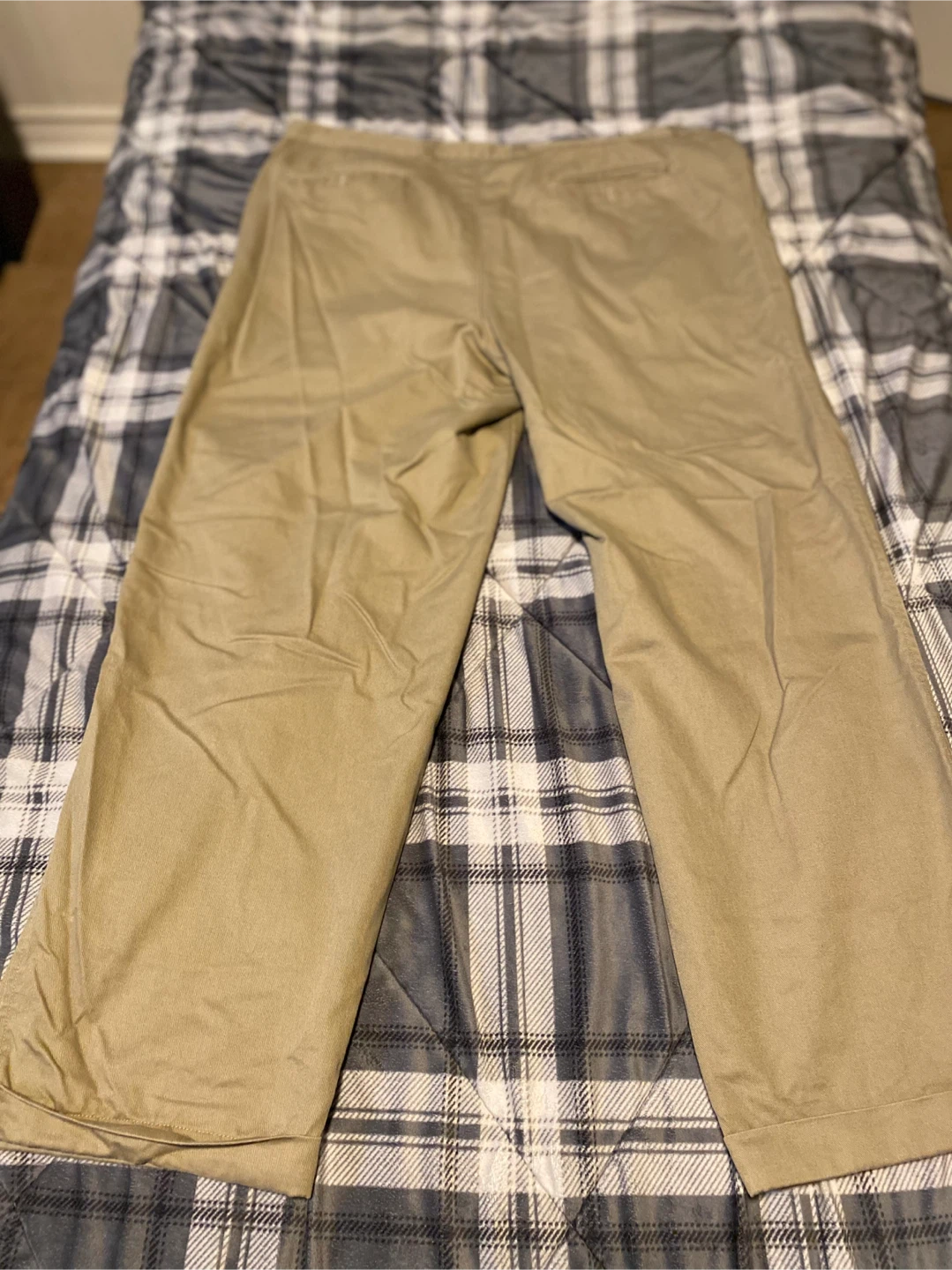 Mens GAP Khaki Pants Size 38x32 - photo 3