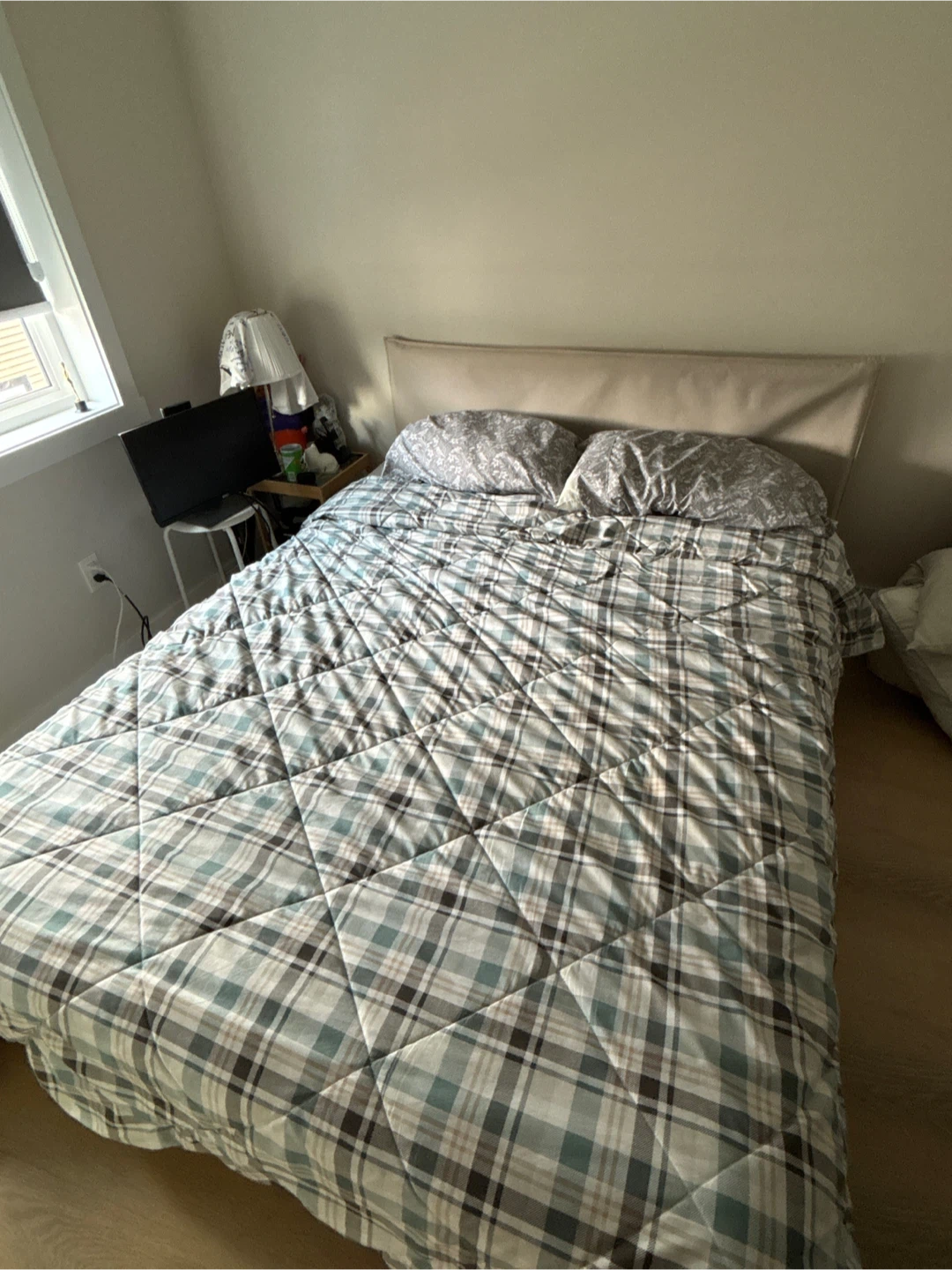 Furniture - photo 3