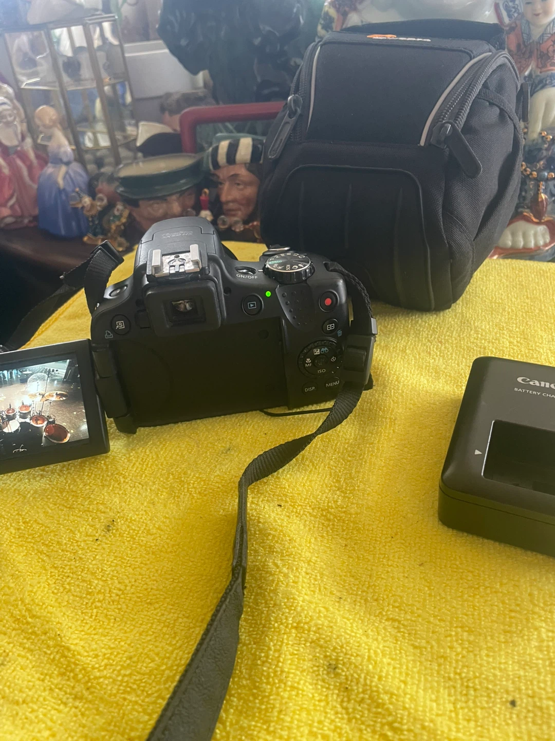 Canon PowerShot SX50 HS Digital Camera with Bag and Charger - photo 2