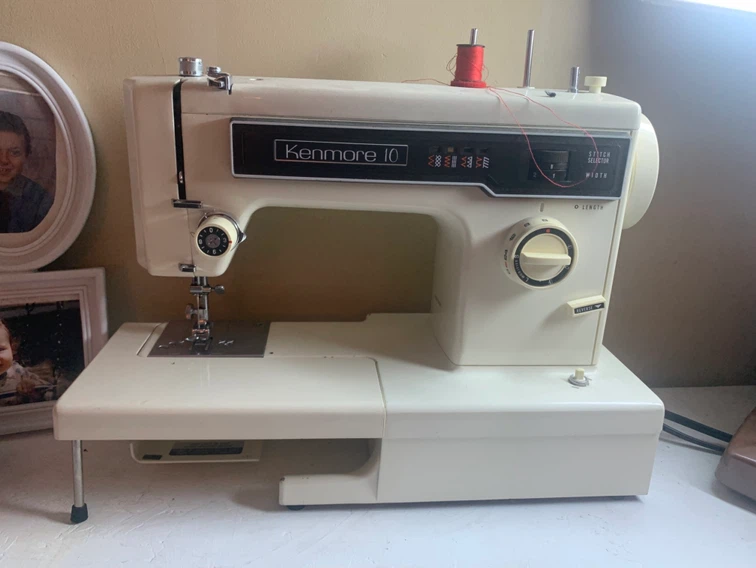 Kenmore 10 Sewing Machine