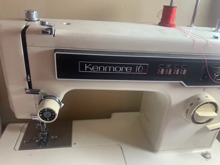 Kenmore 10 Sewing Machine - photo 2