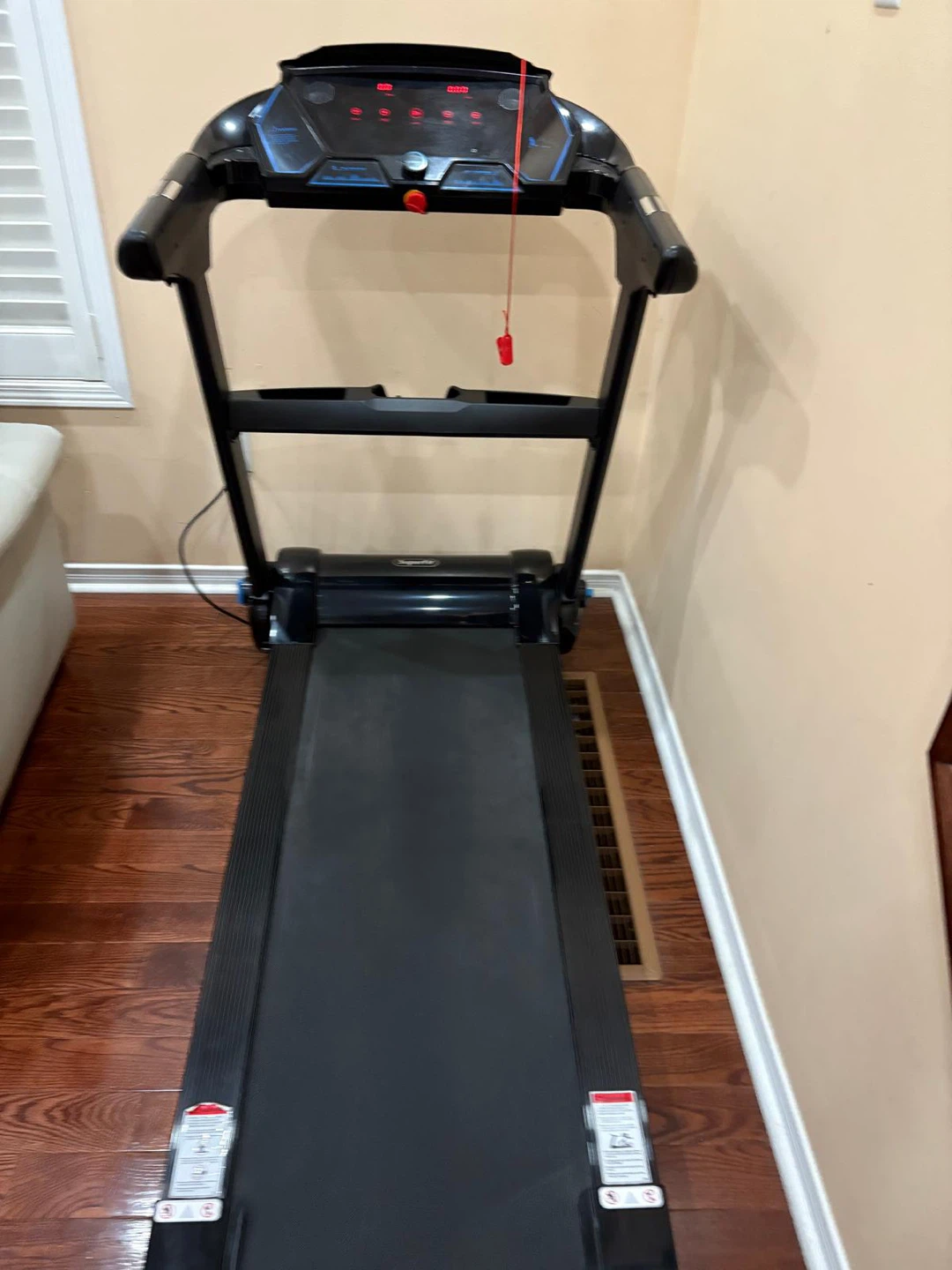 Treadmill - photo 2