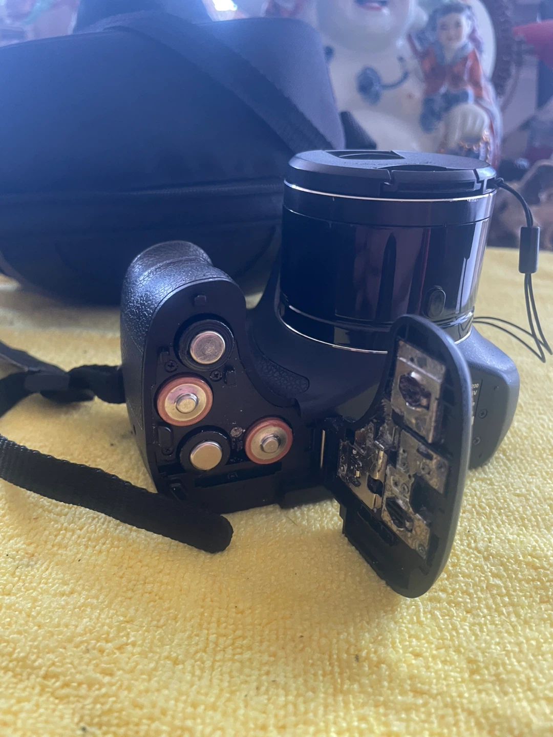 Sony DSC-H200 Digital Camera with 26x Optical Zoom - photo 3