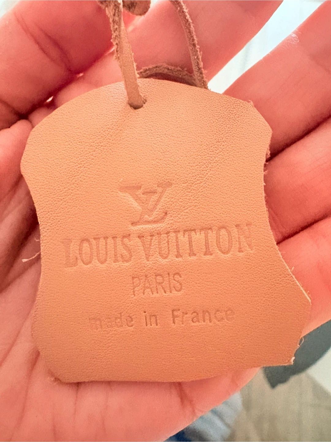 Authentic Louis Vuitton Paris Leather Tag - Made in France - photo 3