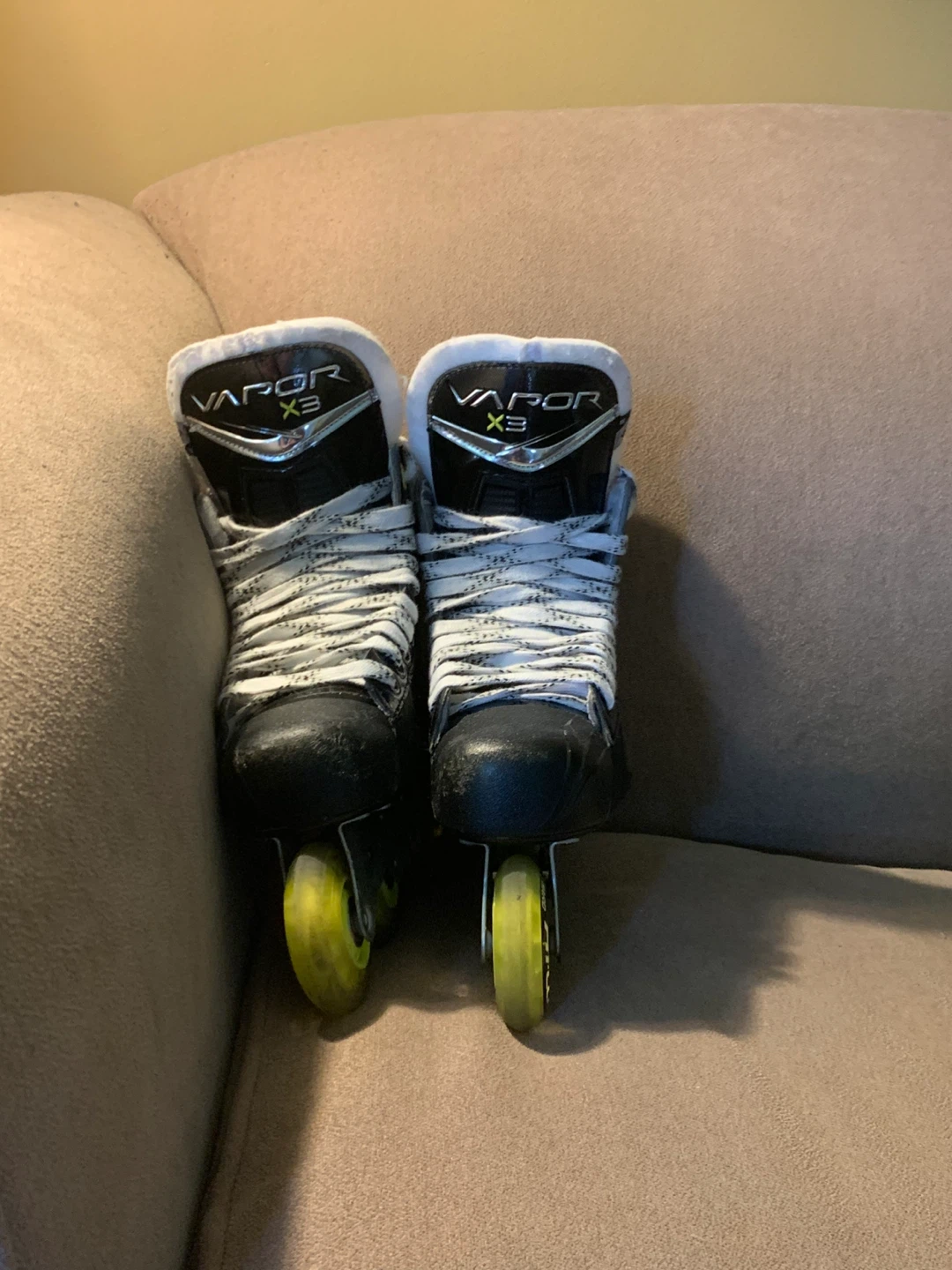 Bauer Vapor X3 Inline Skates Size 6 Like new - photo 3