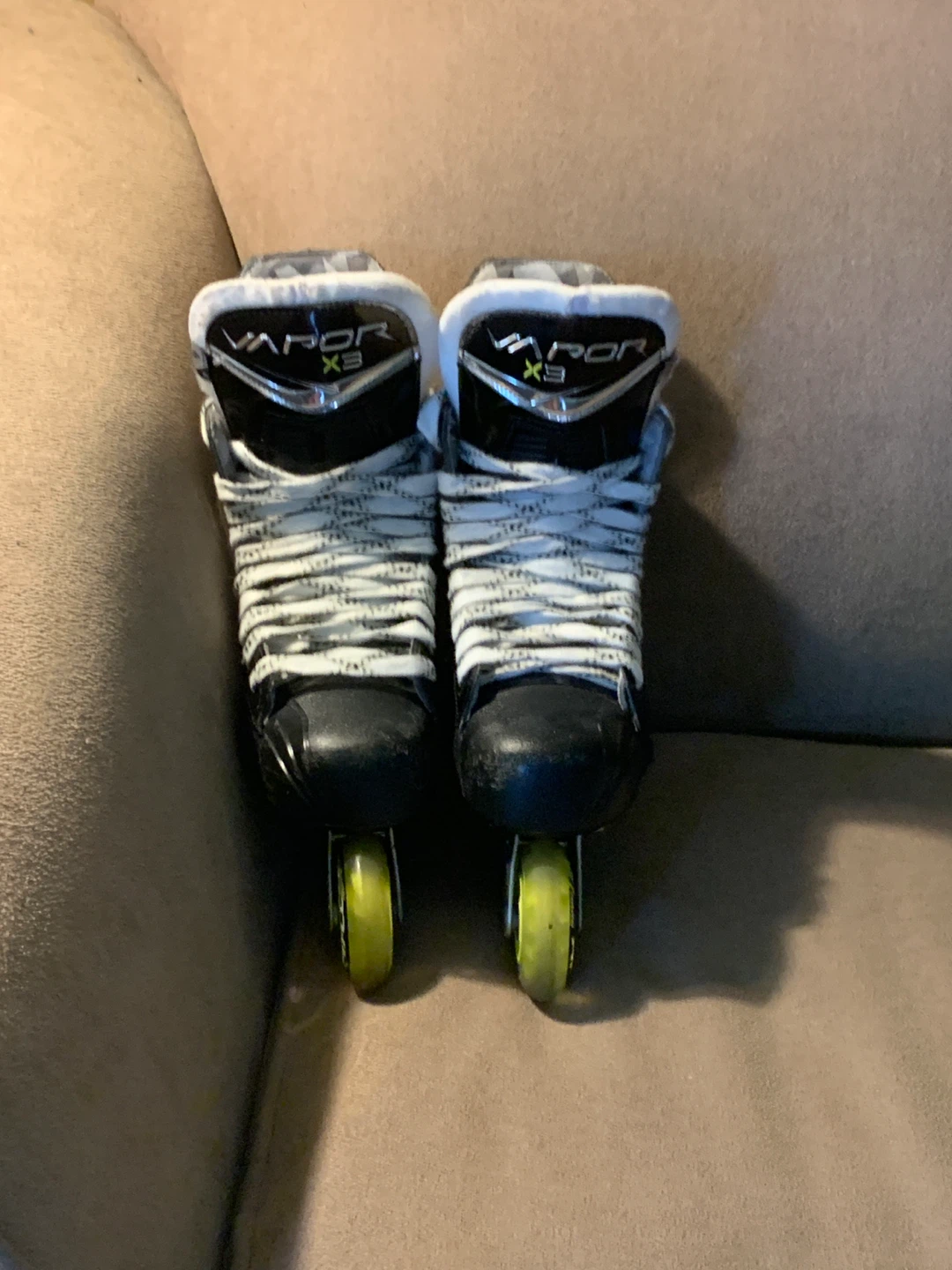 Bauer Vapor X3 Inline Skates Size 6 Like new
