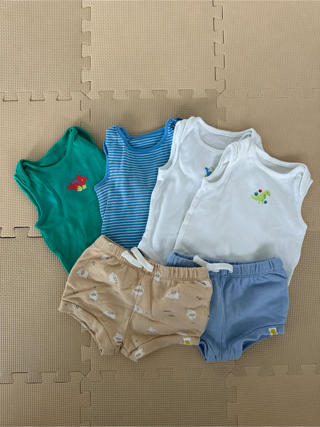 Baby Clothes bundle (6-9 months)