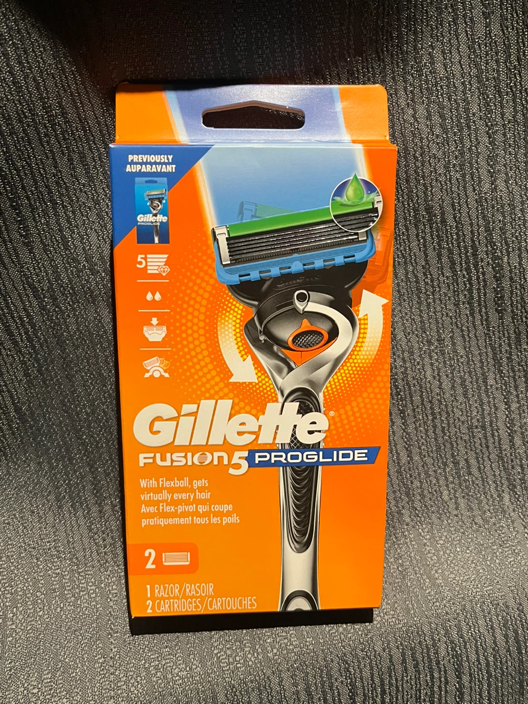 Gillette Fusion5 ProGlide Razor with 2 Cartridges