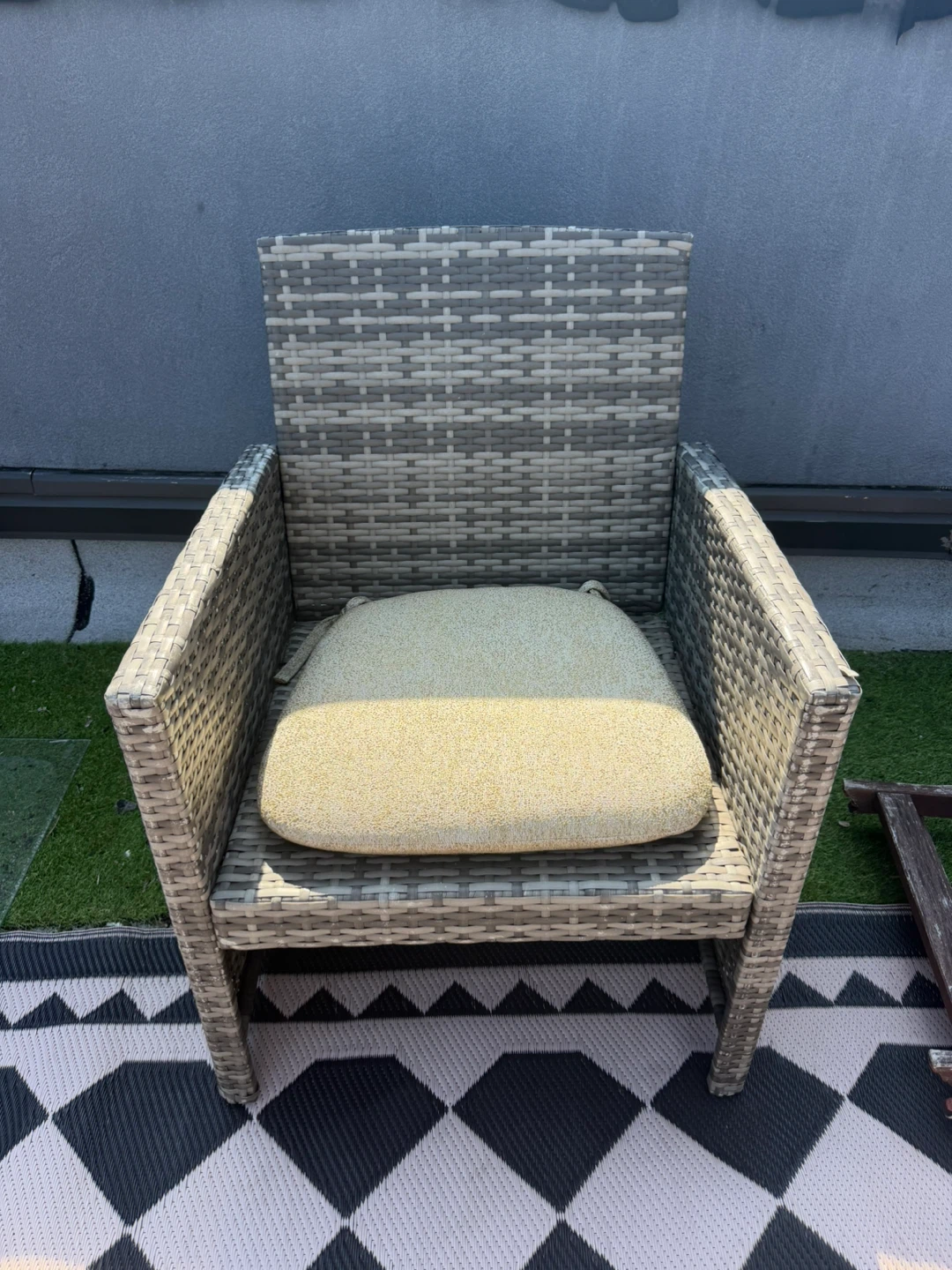 Outdoor Chairs with Cushion - photo 3