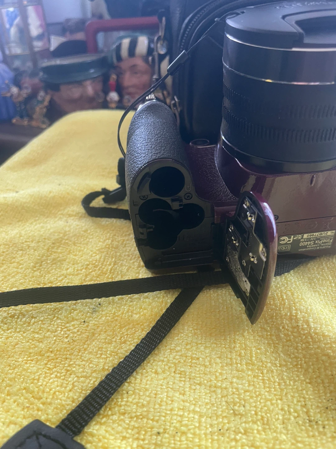 Fujifilm FinePix S400 Digital Camera with Case - photo 4