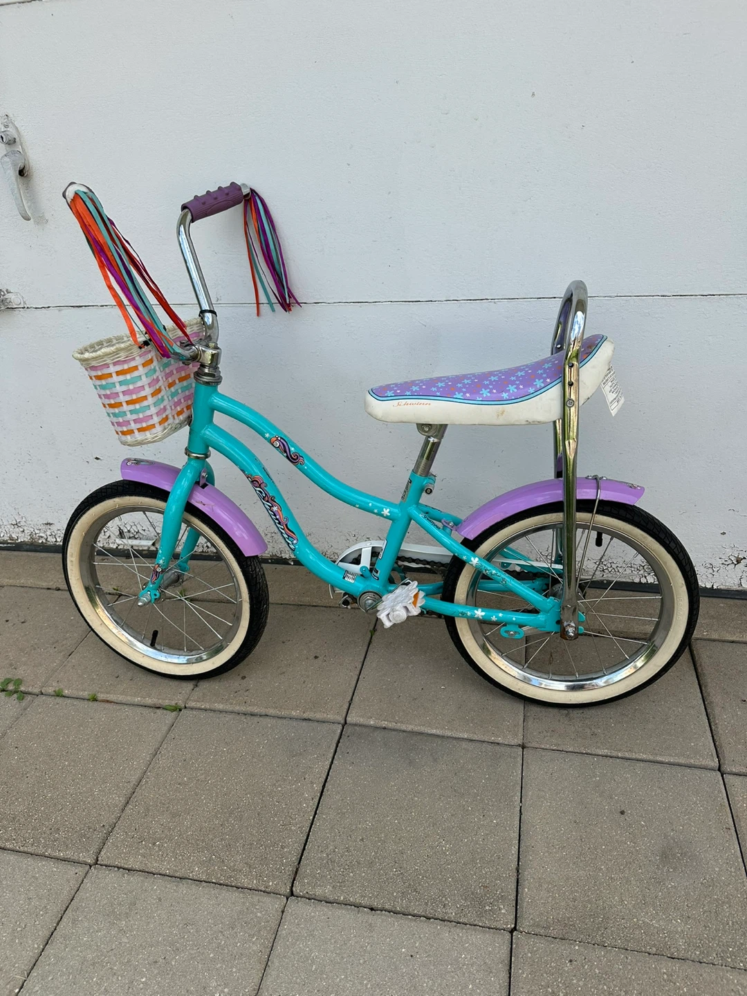 Girls 16” Schwinn bike - photo 2