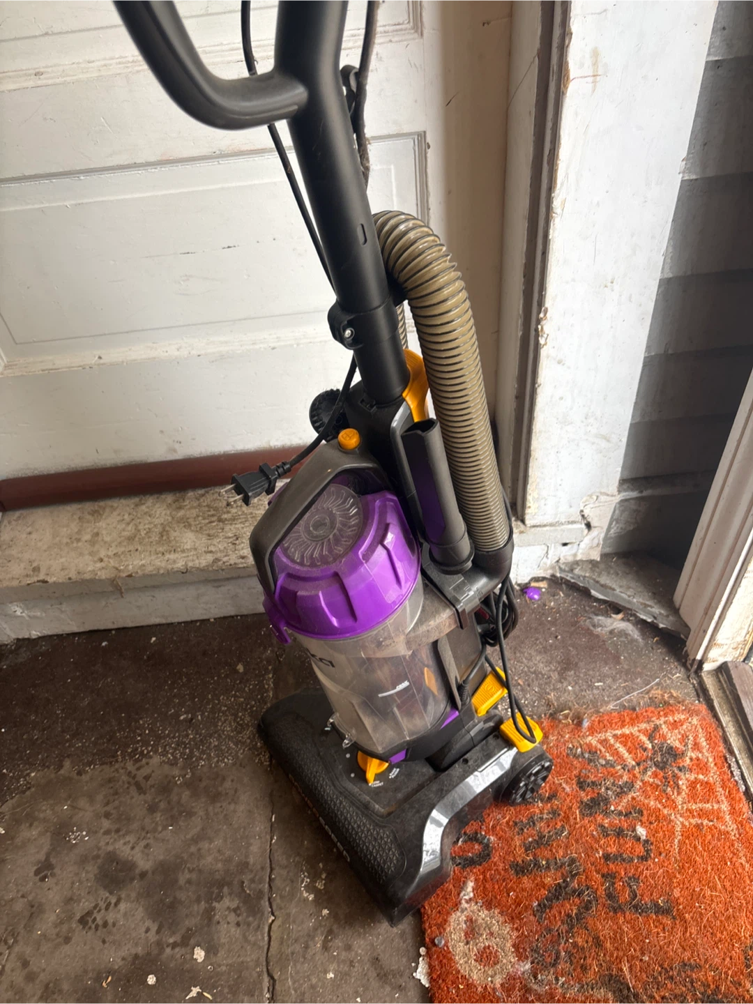 Vacuum used good condition best offer - photo 2