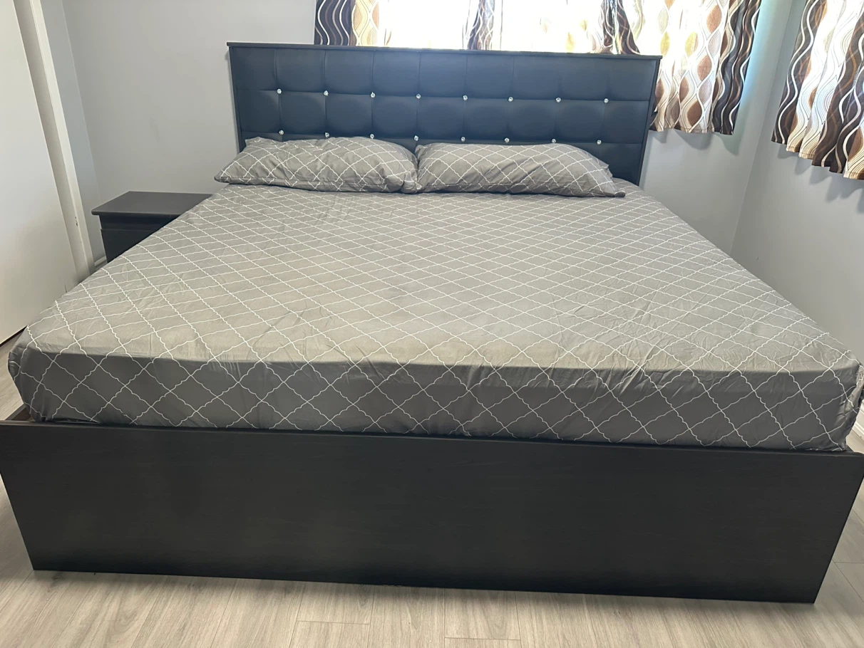 Storage king size bed